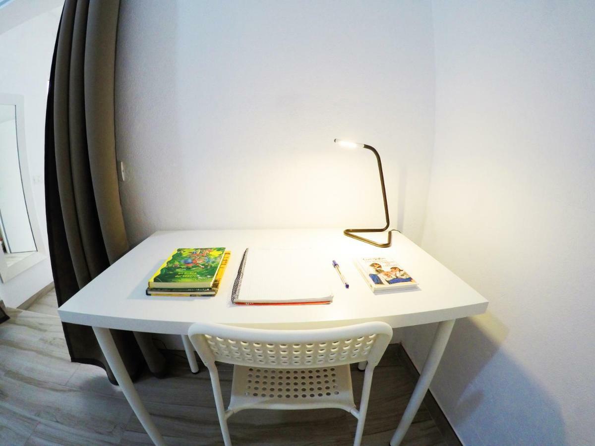 Apartamentos Ainara サンタクルスデテネリフェ エクステリア 写真