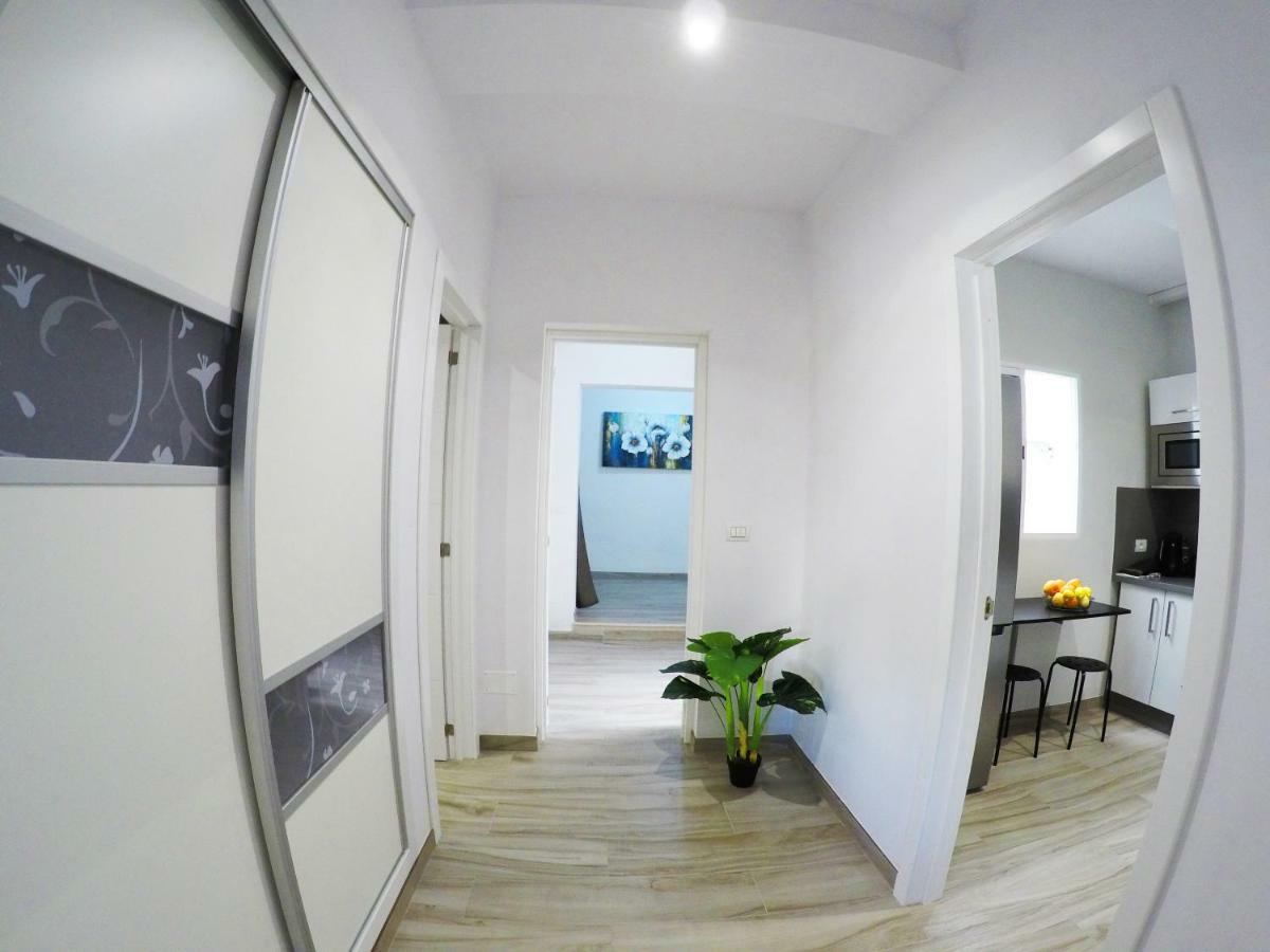 Apartamentos Ainara サンタクルスデテネリフェ エクステリア 写真